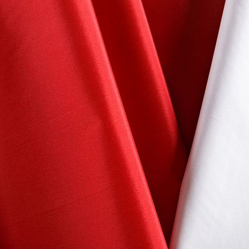 Ткань плащевая 042-05583 красный однотонный