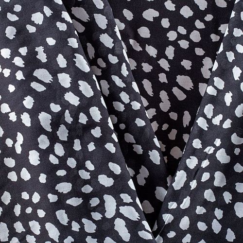 Штапель 069-01480 черный принтованный