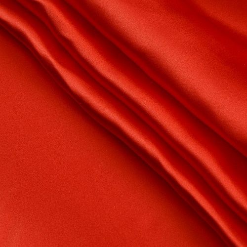 Атлас вискозный 001-16137 красный однотонный